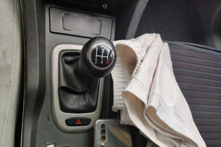 Used BAIC Senova D50 2014 1.5L manual standard version Gear Lever