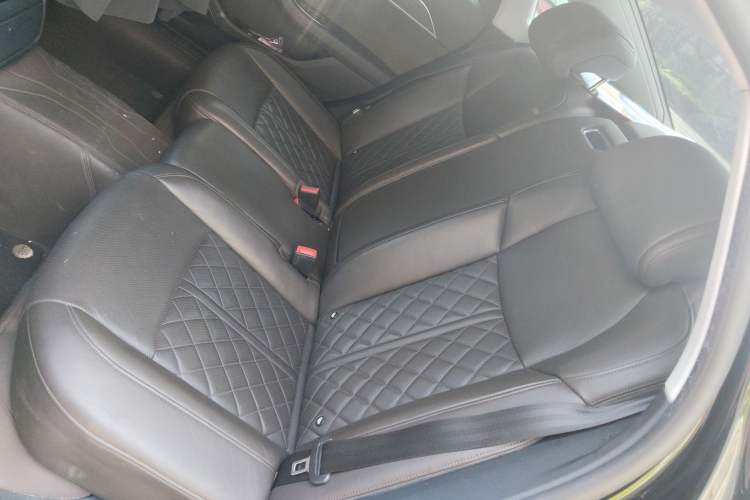 Used Audi A8 2022 A8L 50 TFSI quattro Comfort Edition Collector's Model Left Rear Seat