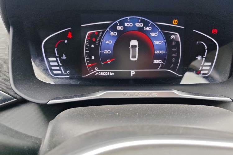 Used Dongfeng Aeolus Yixuan 2020 230T Automatic Dazzle Track Edition