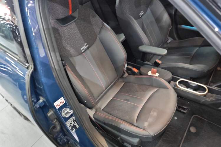 Used MINI Electric MINI ACEMAN 2024 SE Racing Driver