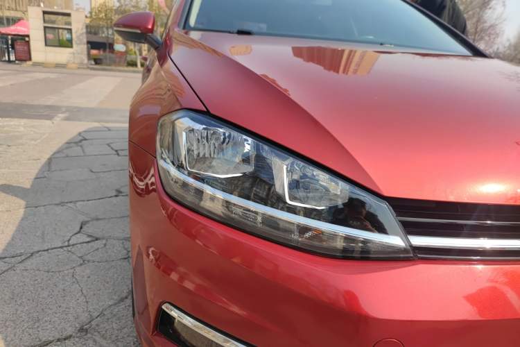 Used Volkswagen Golf 2019 280TSI DSG Comfort Version China VI Standard
