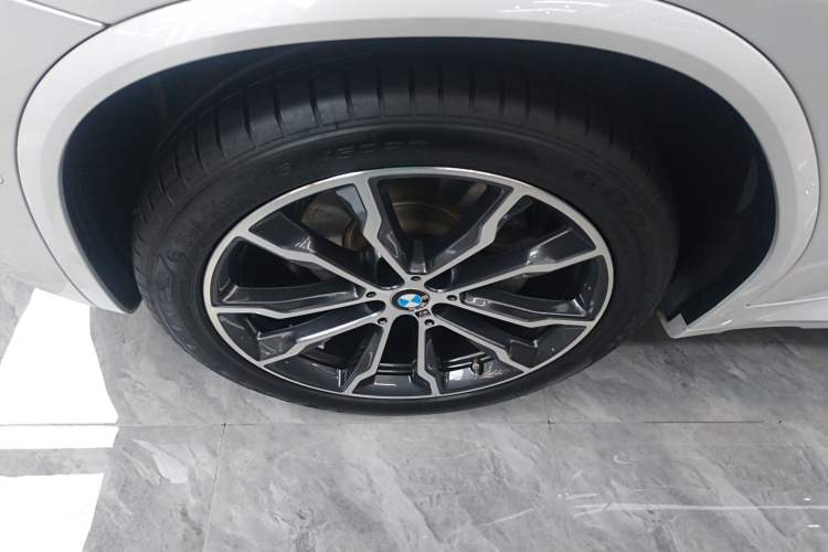 Used BMW X3 2022 Second Facelift xDrive30i Leading Edition M Night Sky Package