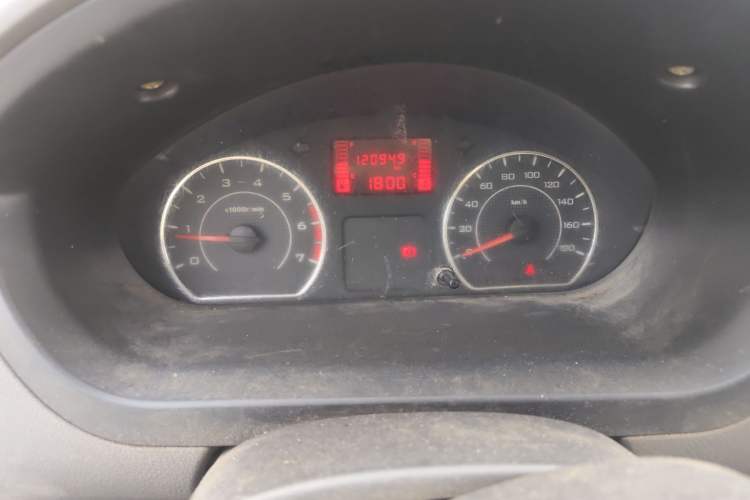 Used Wuling Rongguang V 2015 1.2L Practical Model Instrument Cluster