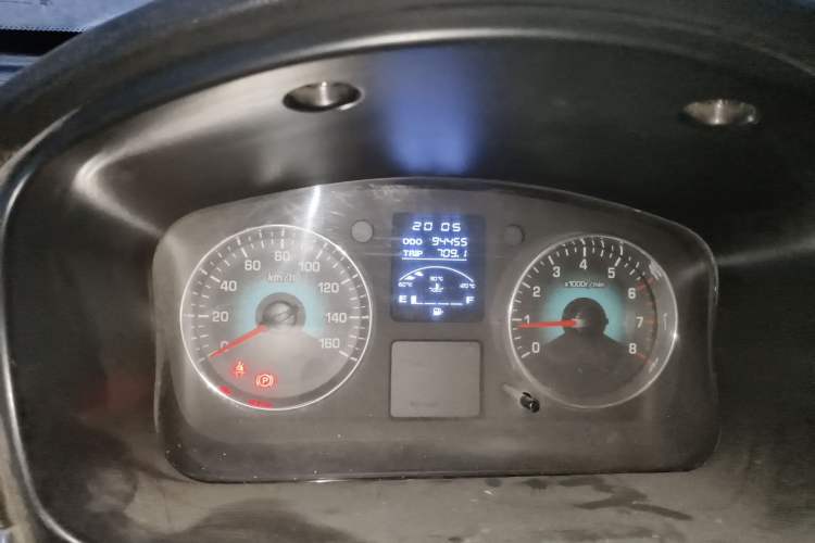 Used Jinbei New Hiace X30L 2016 1.5L Wealth Edition DLCG14 Odometer Close Up