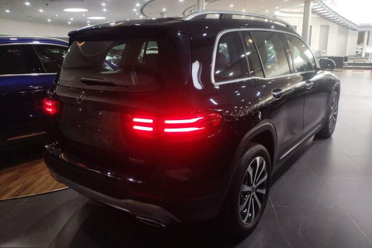 Used Mercedes-Benz GLB 2024 Refresh GLB 220 Fashion Edition
