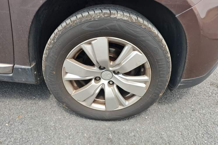 Used Peugeot 2008 2014 1.6L Automatic Fashion Edition
