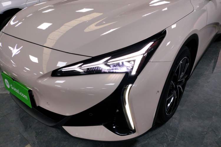 Used ARCFOX Alpha S5 2024 708MAX 200kW
