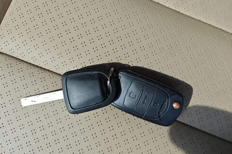 Used Wuling Hongguang 2019 1.5L S Comfort Edition China VI LAR