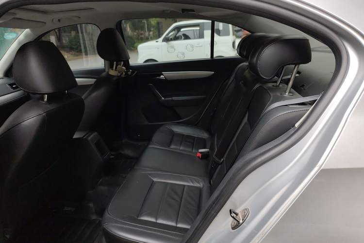 Used Volkswagen Lavida 2013 1.6L Automatic Comfort Edition Left Rear Seat