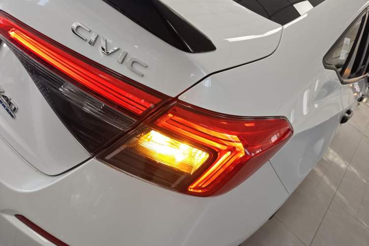 Used Honda Civic 2022 240TURBO CVT Dynamic Edition