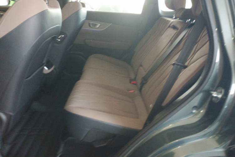 Used Chery Tiggo 8 PLUS 2025 290TGDI DCT Prestige 5-Seater