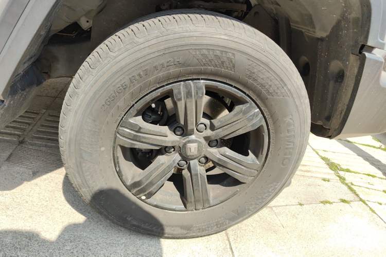 Used Tank 300 2023 Off-Road Edition 2.0T Conqueror Right Front Wheel Hub