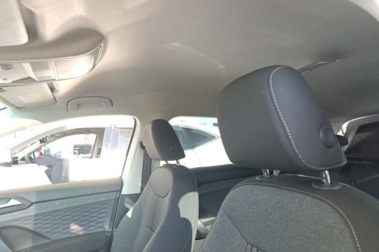 Used Volkswagen Tharu 2021 280TSI Two-Wheel Drive Trend Edition