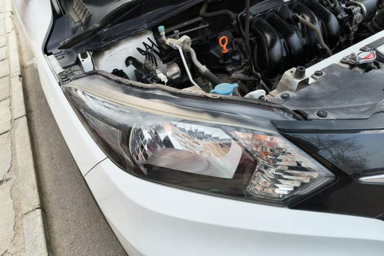 Used Honda Vezel 2015 1.5L CVT two-wheel drive Comfort trim
