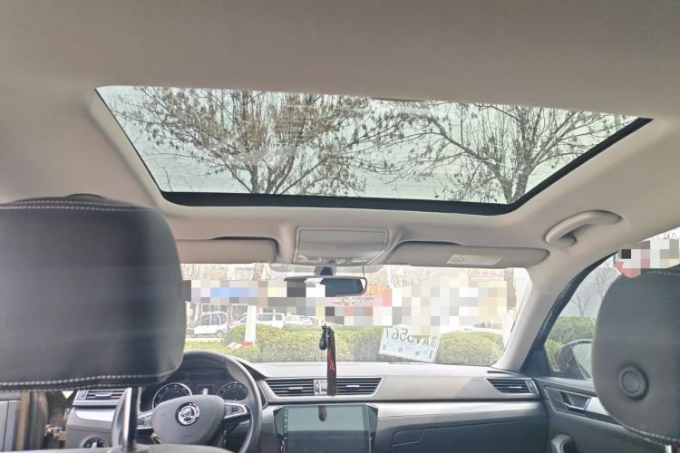 Used Skoda Superb 2016 TSI330 DSG Innovation Edition
