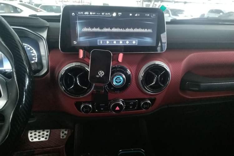 Used BAIC Off-Road BJ40 2020 2.0T Automatic Four-Wheel Drive Urban Hunter Edition Chivalrous Type