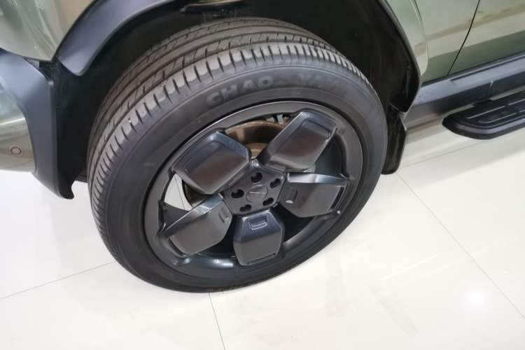 Used iCAR V23 2025 501 Four-Wheel Drive Advanced Version