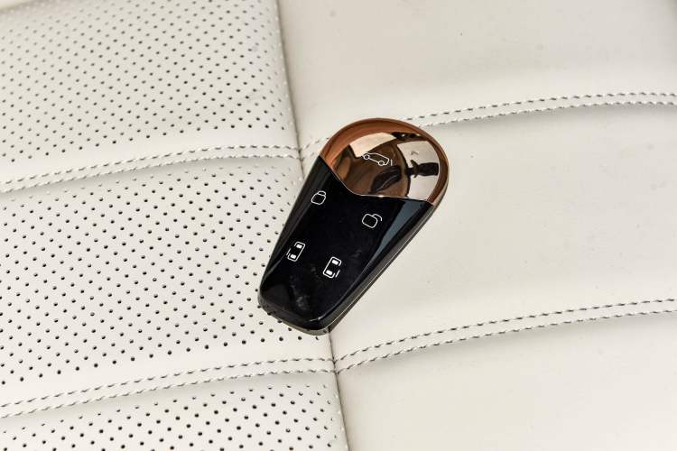 Used VOYAH Dream 2024 PHEV Extended-Range Premium Edition