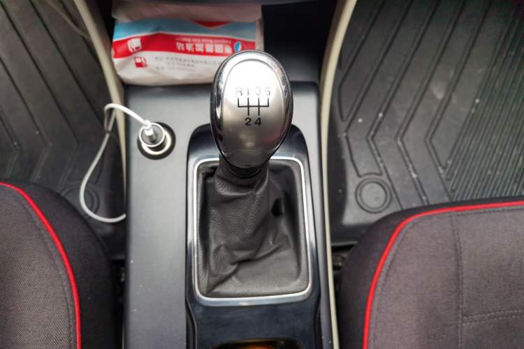 Used Bestune B50 2013 1.6L manual Comfort trim level
