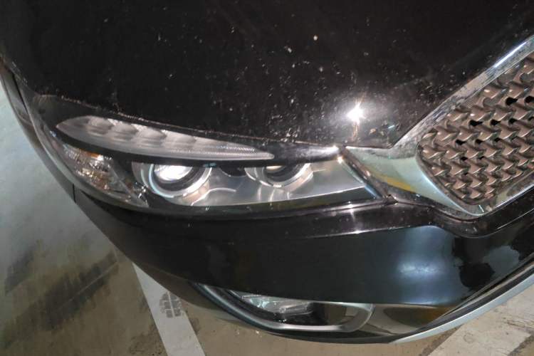 Used Kia Sorento 2015 Sorento L 2.4L Gasoline 4WD Elite Edition 7 Seats China IV Standard