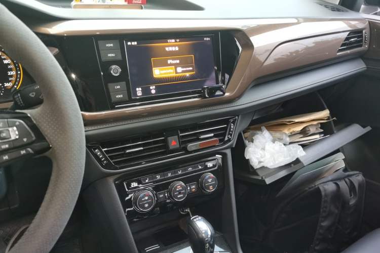 Used Volkswagen Tharu 2019 280TSI Two-Wheel Drive Luxury Edition China V Standard Audio And AC Panel