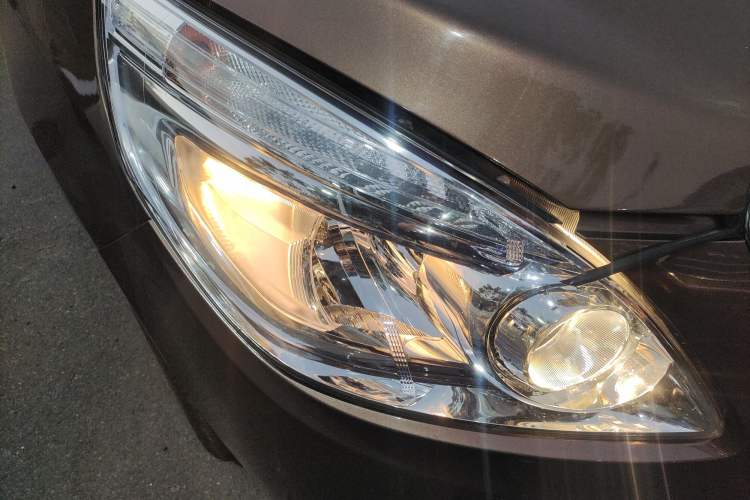 Used Buick GL8 2018 28T Luxury Model China VI Standard