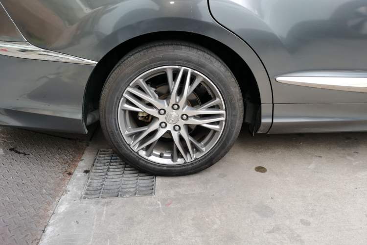 Used Honda Elysion 2019 2.0L Hybrid Luxury Edition
