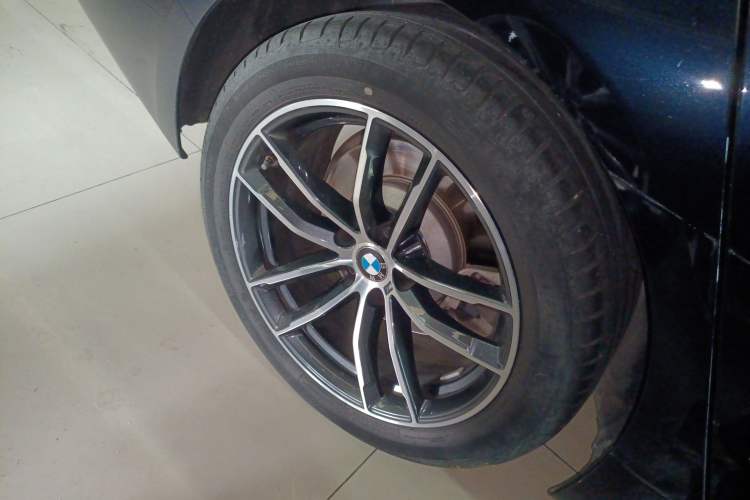 Used BMW 5 Series 2022 Second Facelift 525Li M Sport Package