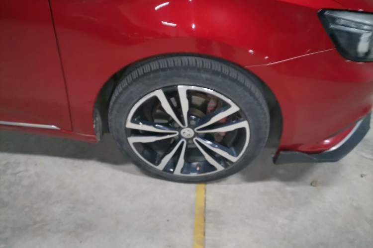 Used MG 6 2018 20T Automatic Trophy Premium Internet Edition China VI Standard Right Front Wheel Hub