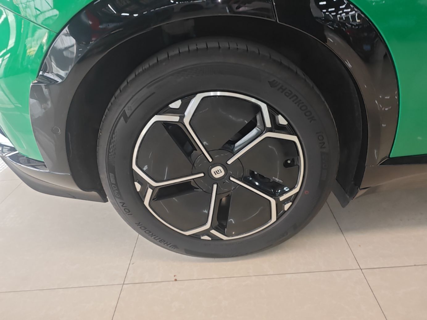 Xiaomi Auto YU7 2025 Ultra-Long Range Rear-Wheel Drive Version — снимка 11