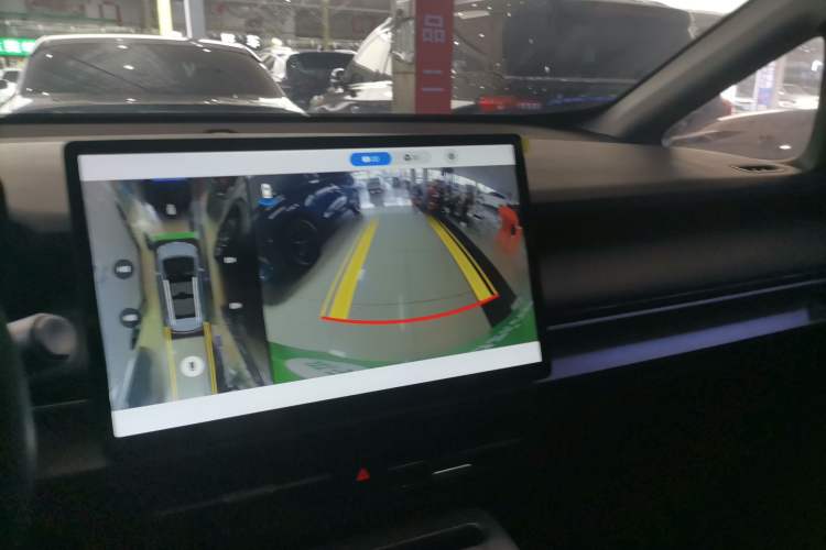 Used AION Y 2022 Plus 70 Smart Edition