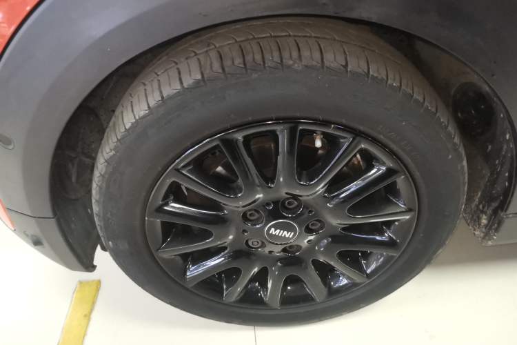 Used MINI MINI 2021 1.5T COOPER Classic Edition Five-Door Version
