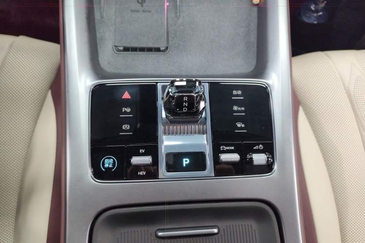 Used BYD Seal 2023 DM-i 1.5T 121km Flagship Model
