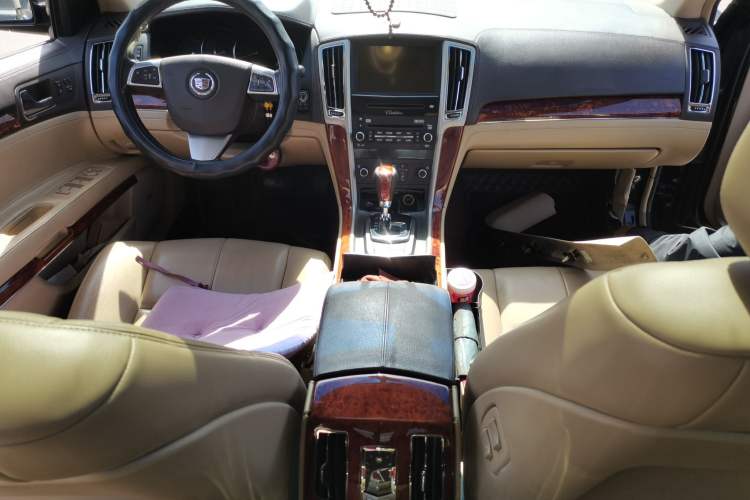 Used Cadillac SLS Seville 2011 2.0T Luxury Edition