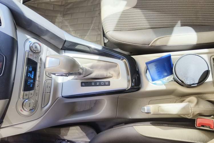 Used Ford Focus 2012 Sedan 1.6L Automatic Fashion Edition