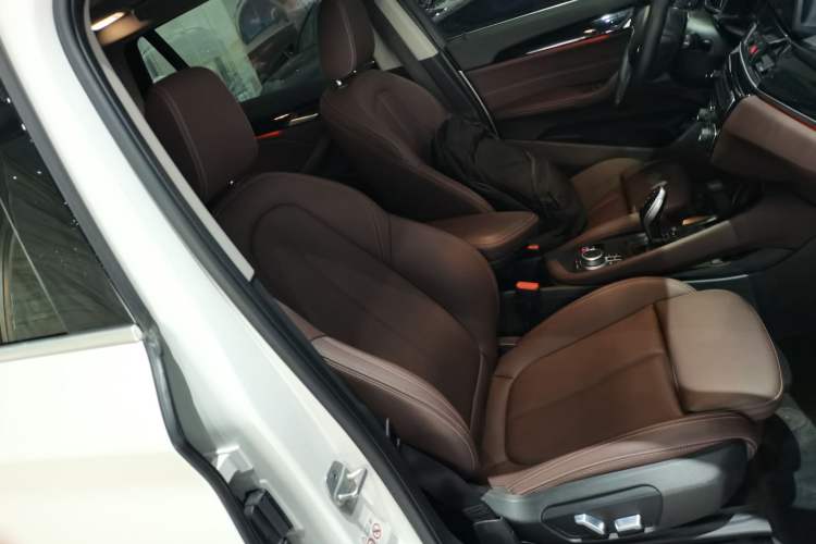 Used BMW X1 2021 Restyled sDrive25Li Leading Edition
