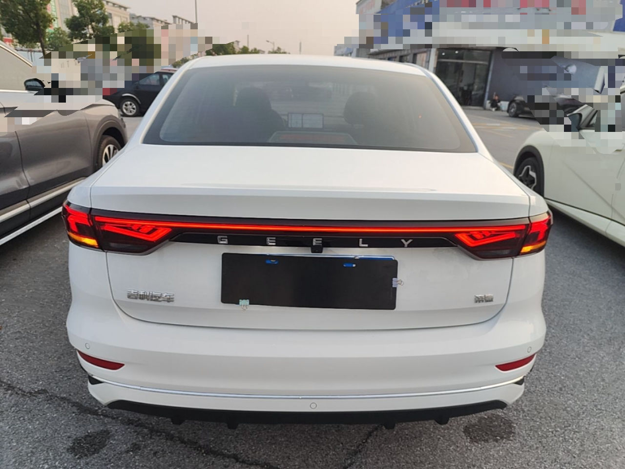 Geely Auto Emgrand 2026 Model 4th Generation 4 Millionth Anniversary Edition 1.5L CVT Overdrive Edition — снимка 5