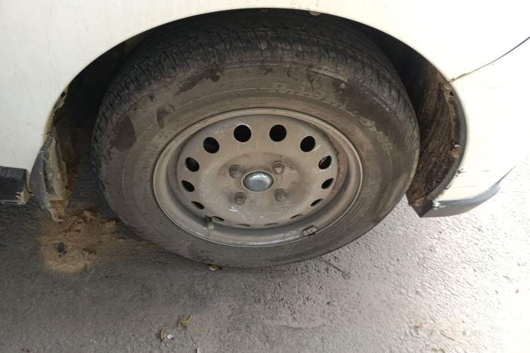 Used CHANGAN KAICHENG Ounuo S 2014 1.5L Base Version Right Front Wheel Hub