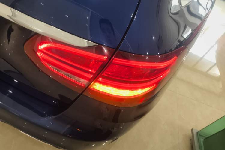 Used Mercedes-Benz C-Class 2018 C 200 Estate