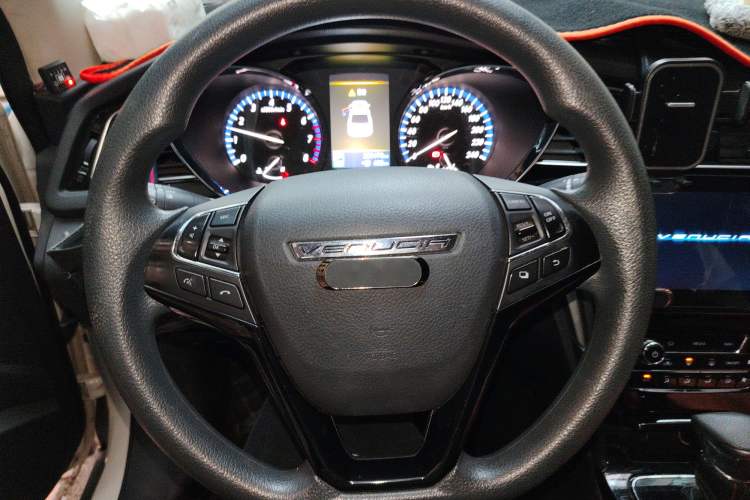 Used Venucia D60 2020 1.6L XL CVT Enjoyment Edition