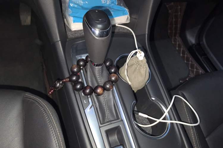 Used Chevrolet Equinox 2019 535T Automatic YuJie Edition China V Standard Gear Lever