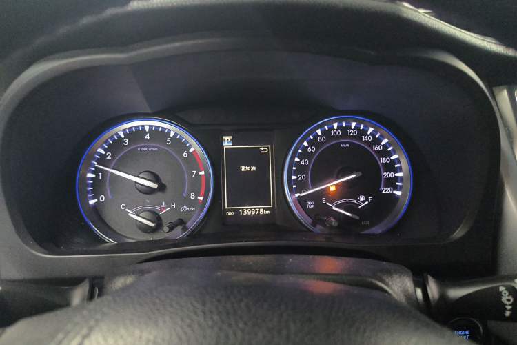 Used Toyota Highlander 2018 2.0T Four-Wheel Drive Luxury Edition 7 Seats China V Emission Standard
