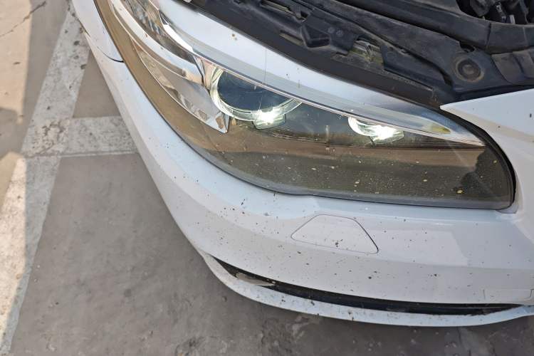 Used BMW 5 Series 2014 520Li Elegant Model