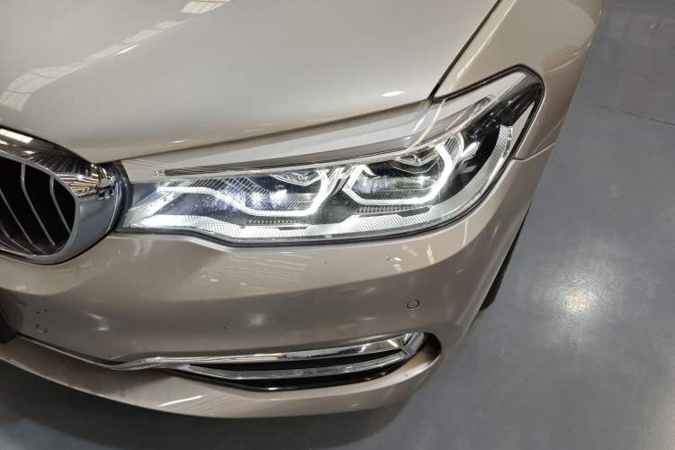 Used BMW 5 Series New Energy 2019 Updated 530Le Pioneer Edition