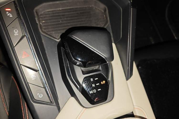 Used Lynk & Co 06 2020 1.5T YAO Halo
