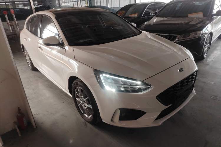 Used Ford Focus 2021 Hatchback EcoBoost 180 Automatic Titanium Edition