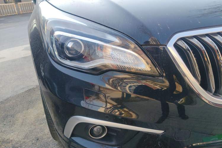 Used Buick Envision 2014 28T All-Wheel-Drive Versatile Sports Flagship Edition