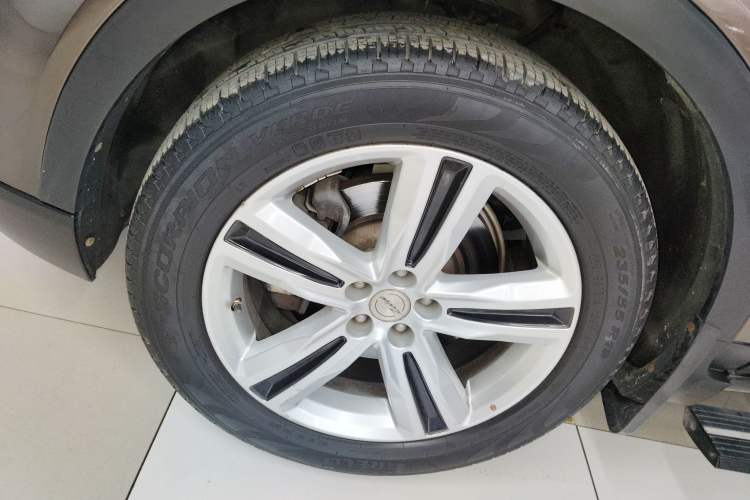 Used Zotye T700 2017 1.8T Dual-Clutch Prestige Model