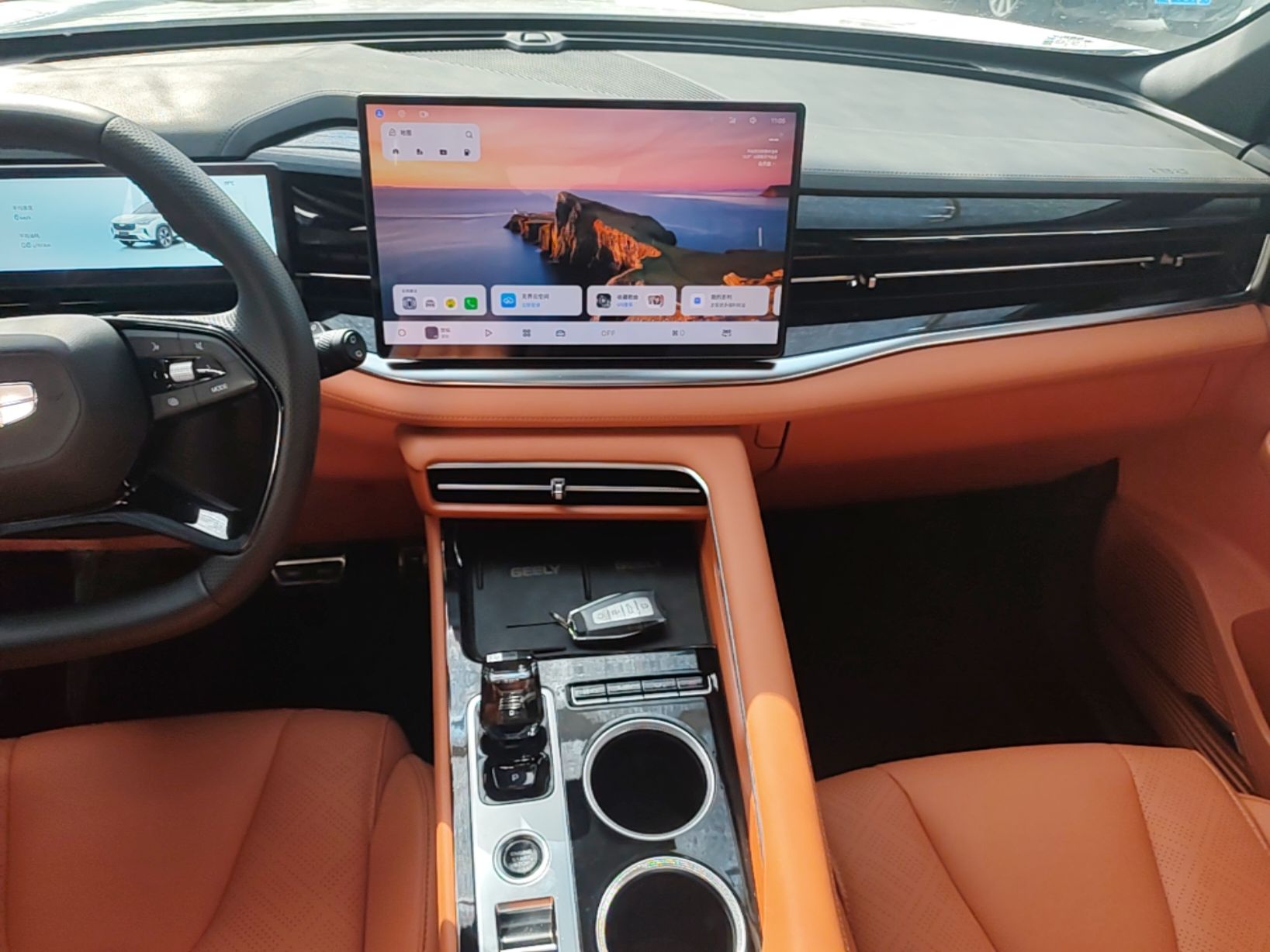 Geely Auto Emgrand X7 Sport 2026 Model 1.5TD Beloved — снимка 15