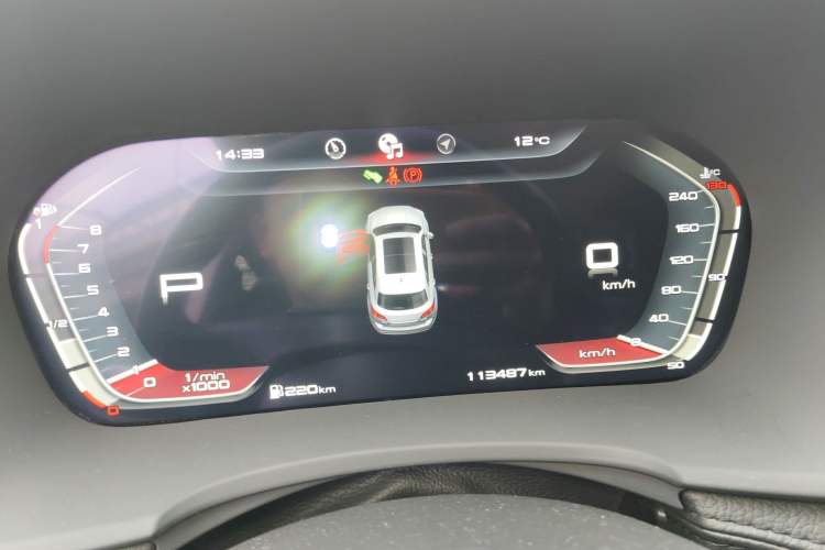 Used BORGWARD BX7 2018 28T Two-Wheel Drive Luxury Version 5 Seats China V Emission Standard
